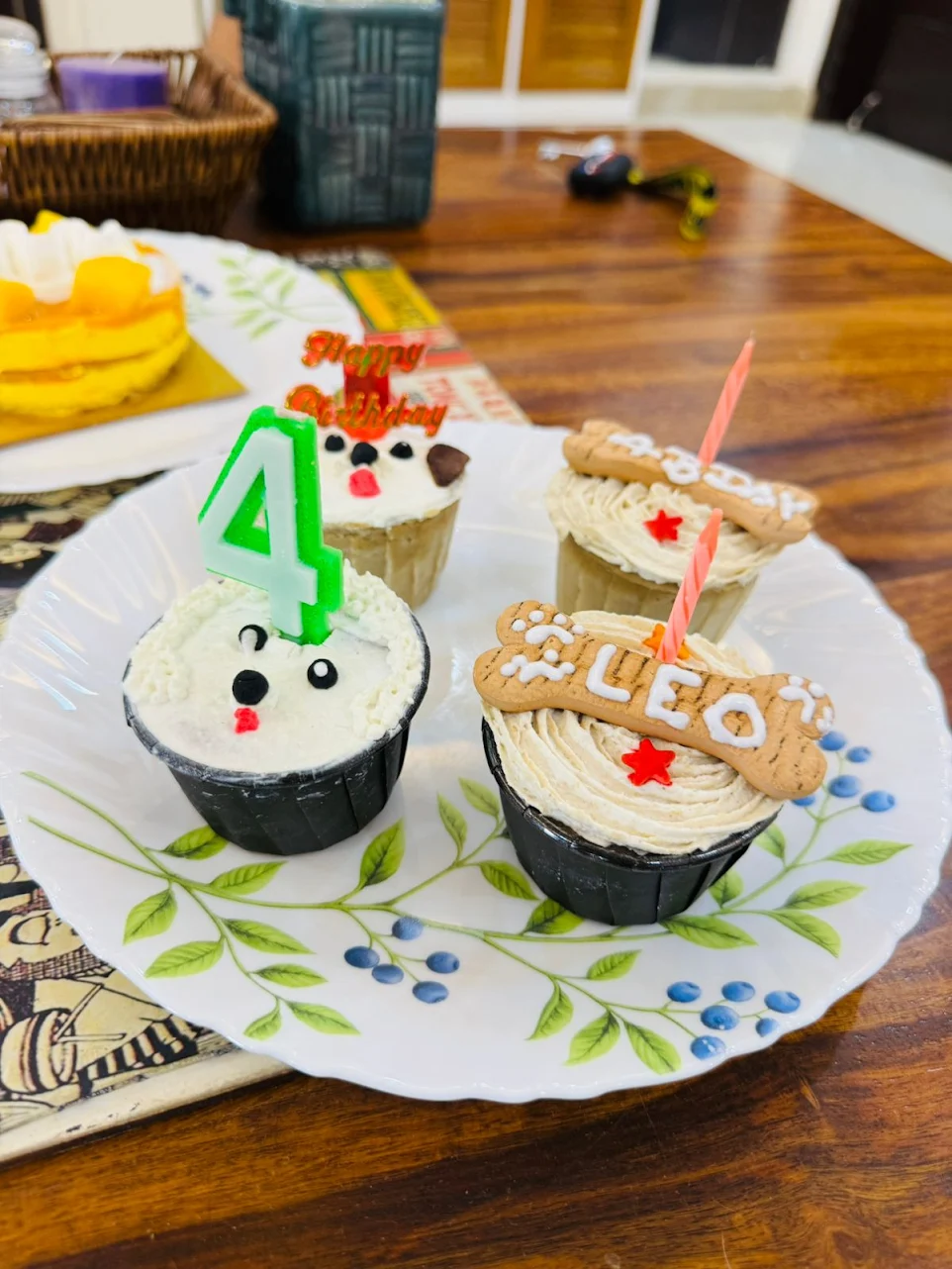 dog pupcakes
