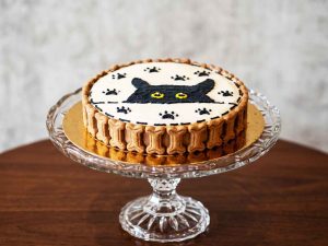 Black Cat Face Birthday Cake